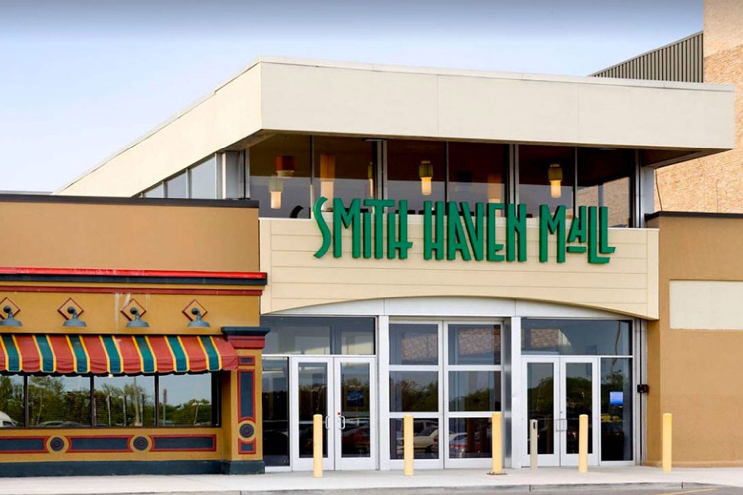 Smithtown Man Arrested For Public Lewdness At Smith Haven Mall TBR 