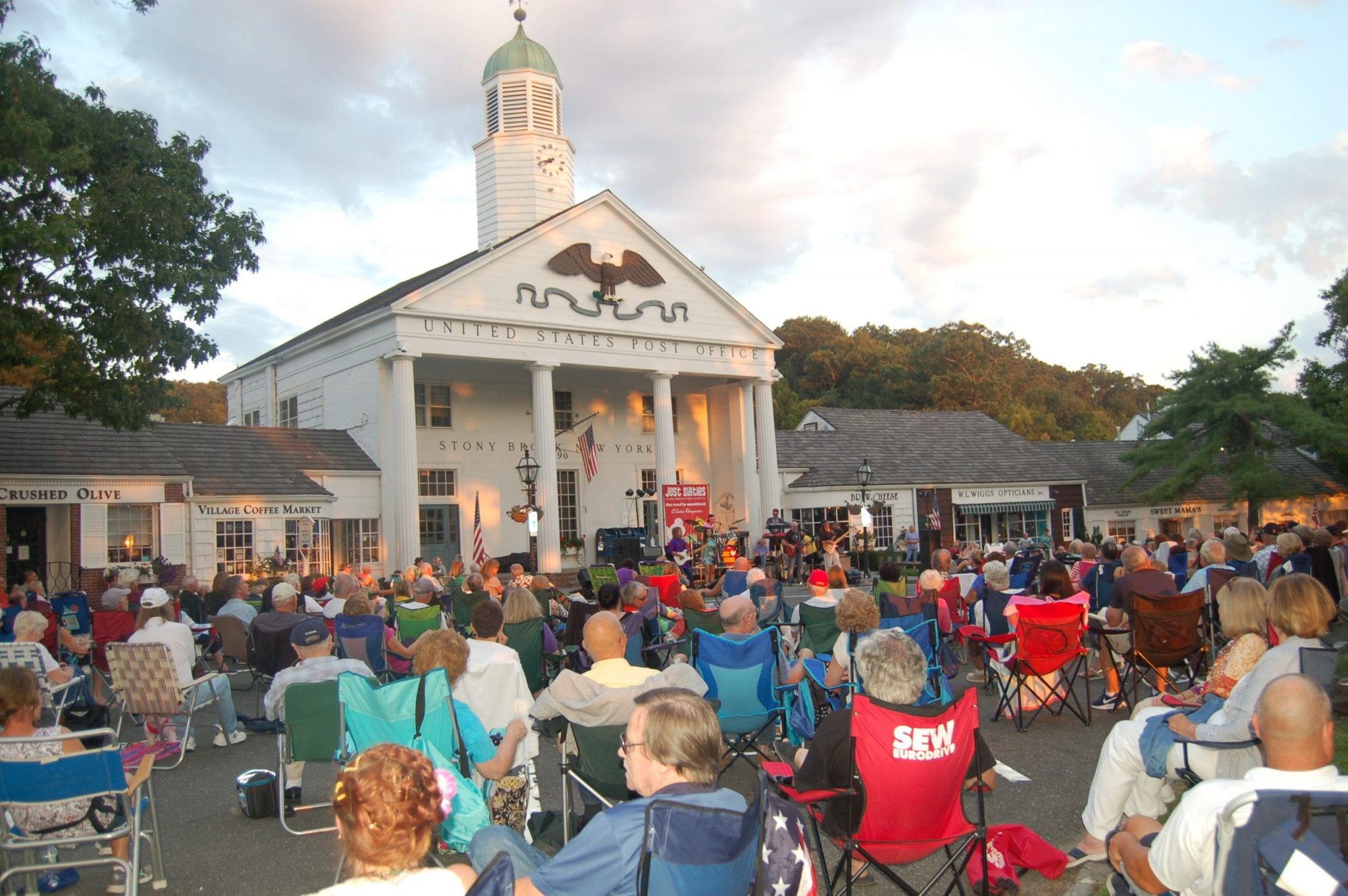 Concerts at Stony Brook Village Green extended through August 28 TBR