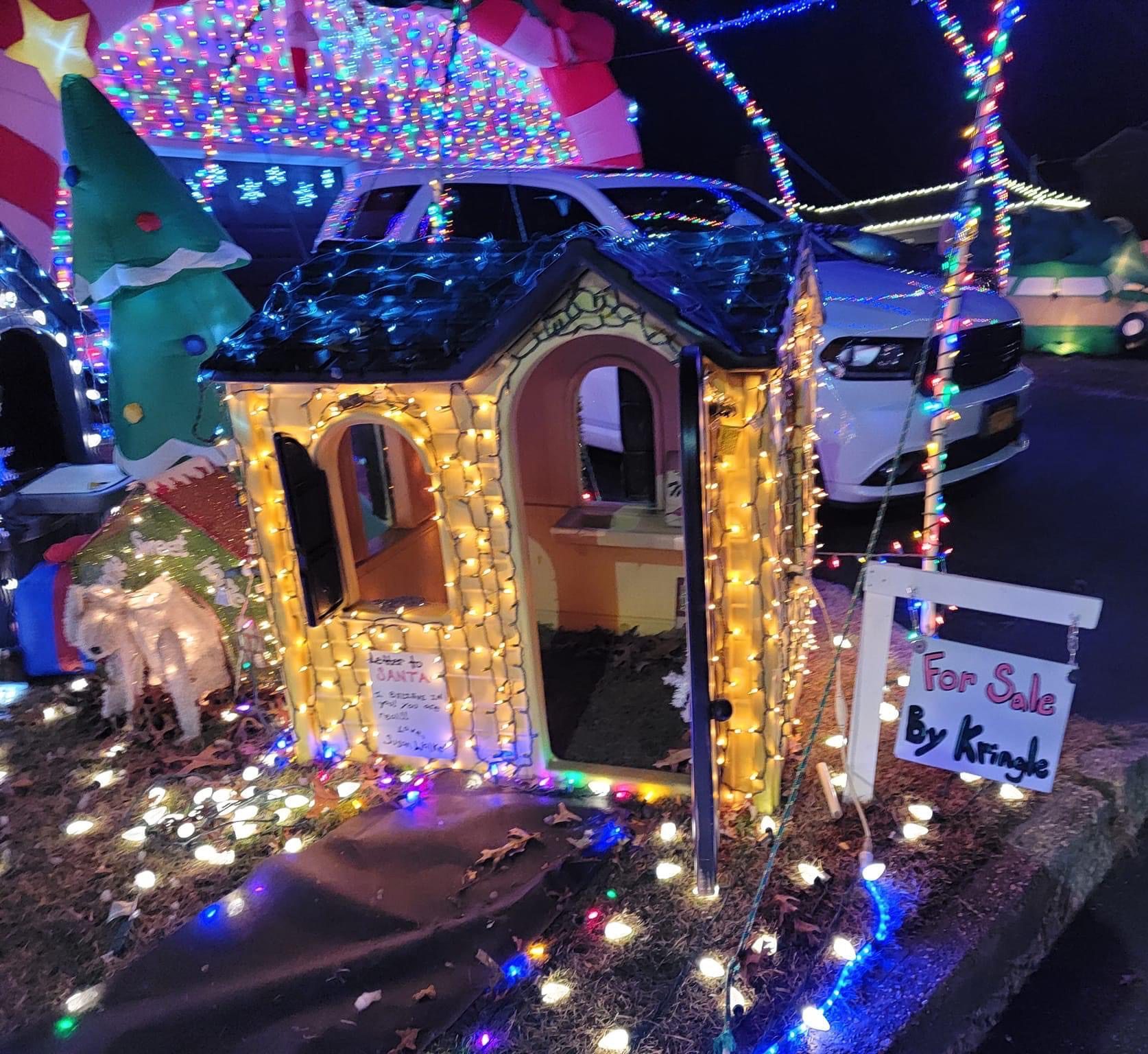 St. James family wins Christmas lights competition show | TBR News Media