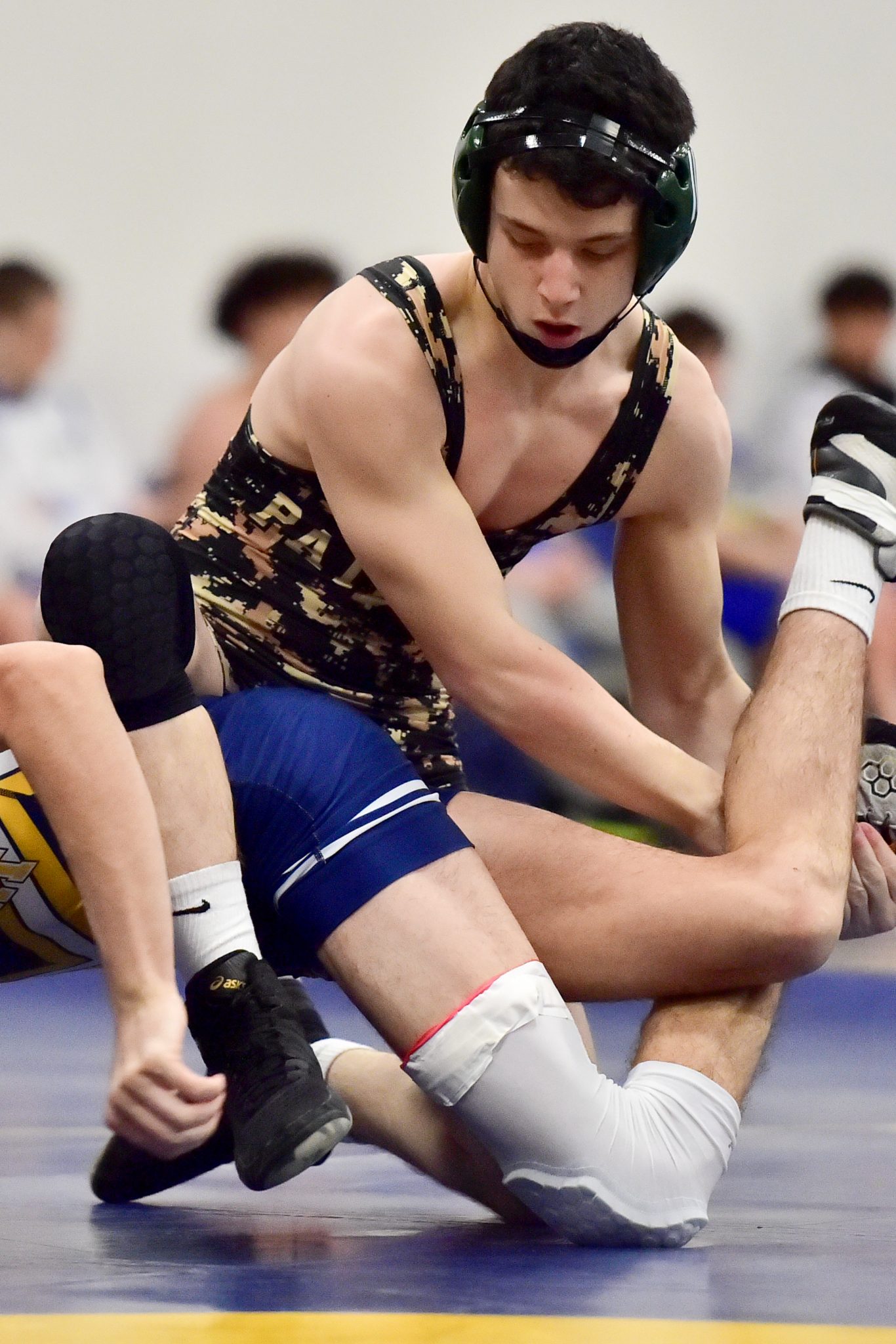 Falcons wrestling hit the Pilot mats