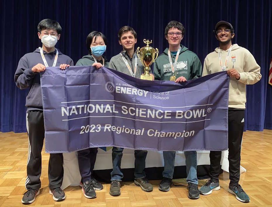 Hunter College, Ward Melville win Long Island Regional Science Bowls