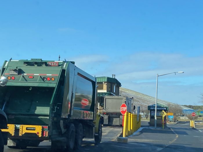 Balancing act between closure and extension, the Brookhaven landfill